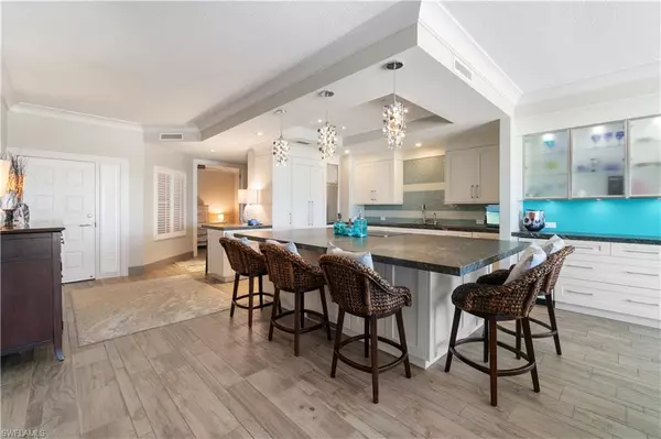 Bonita Springs, FL 34134,263 Barefoot Beach BLVD #405