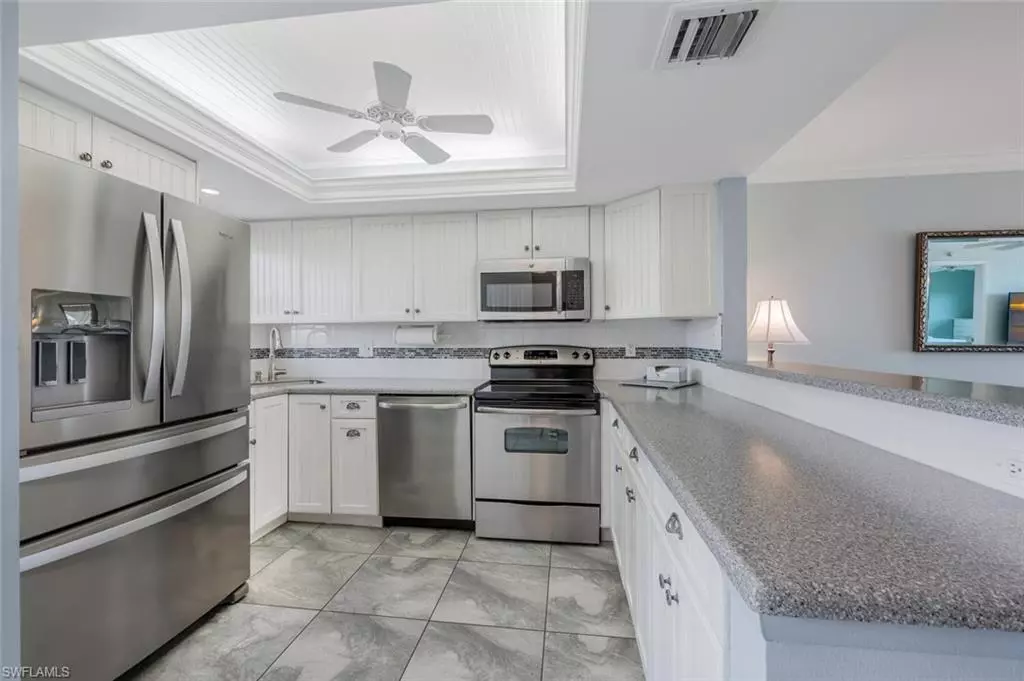 Naples, FL 34103,37 High Point CIR E #607