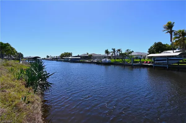 Cape Coral, FL 33904,3114 SE 10th PL