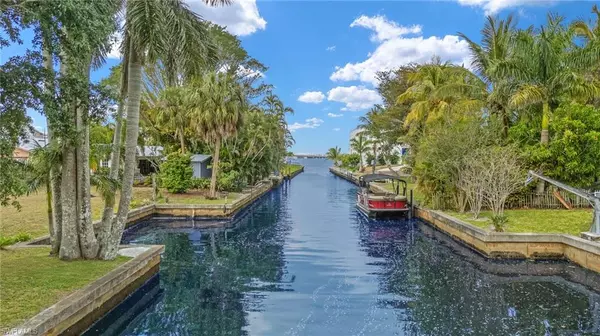 Fort Myers, FL 33901,1229 Carlene AVE