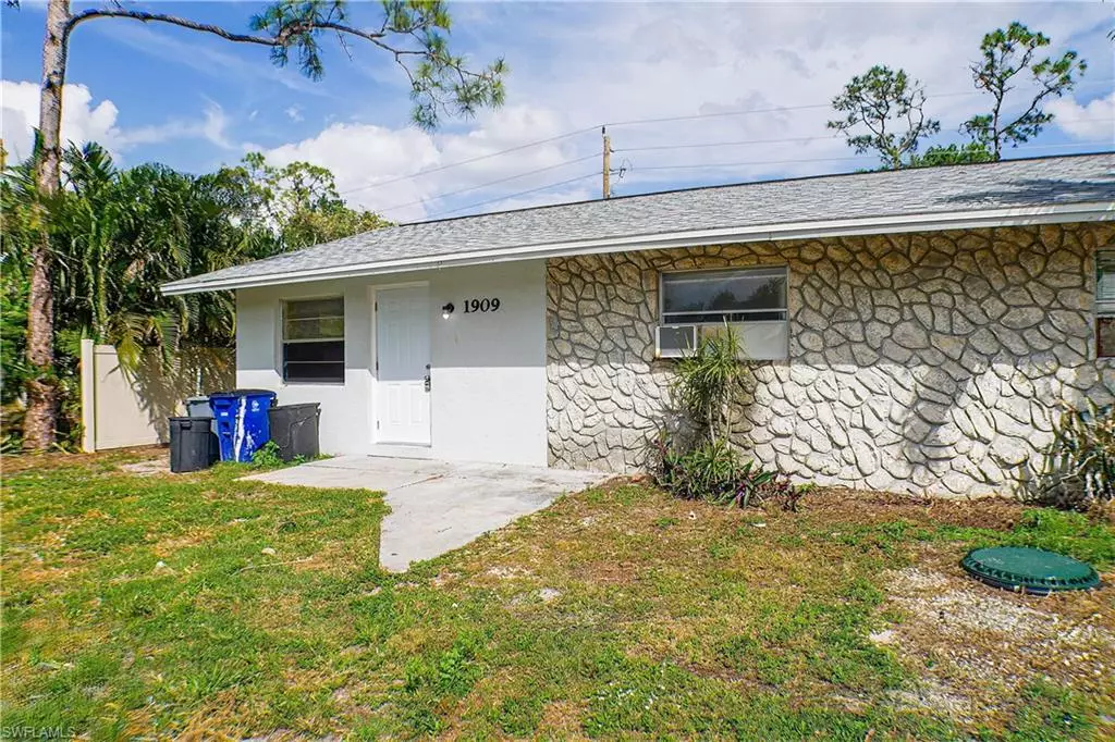 Fort Myers, FL 33967,19091 holly RD