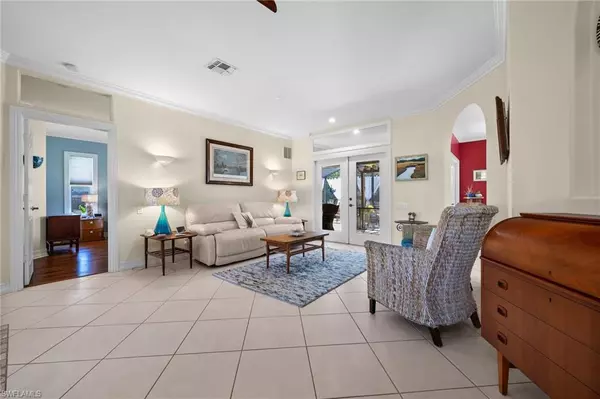 Naples, FL 34104,2440 River Reach DR