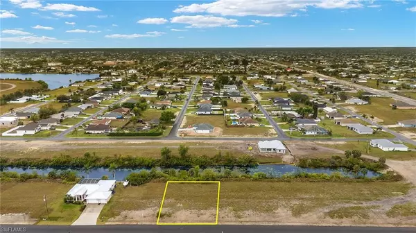 Cape Coral, FL 33909,910 NE 23rd TER
