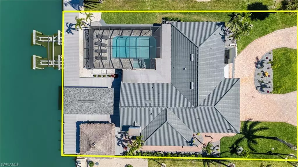Fort Myers Beach, FL 33931,181 Ibis ST