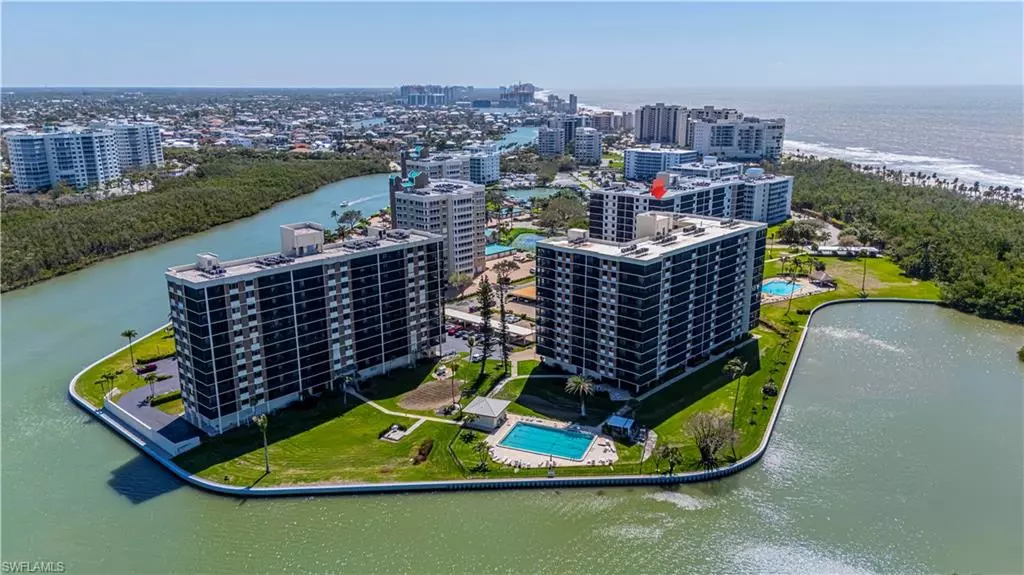 Naples, FL 34108,15 Bluebill AVE #803