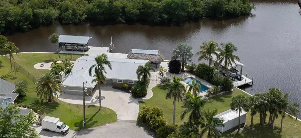 416 Seaworthy RD, North Fort Myers, FL 33903