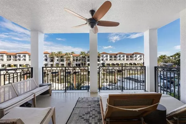 Naples, FL 34102,1530 5th AVE S #208C