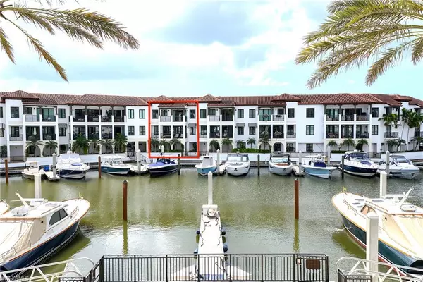 1530 5th AVE S #208C, Naples, FL 34102