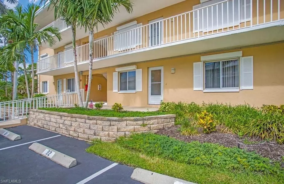 3012 Sandpiper Bay CIR #D102, Naples, FL 34112