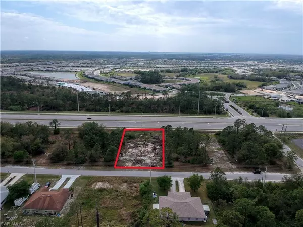 Lehigh Acres, FL 33973,924 Meadow RD