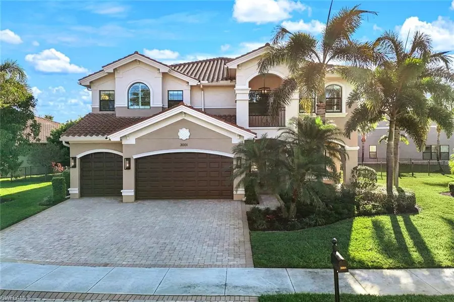 3001 Cinnamon Bay CIR, Naples, FL 34119