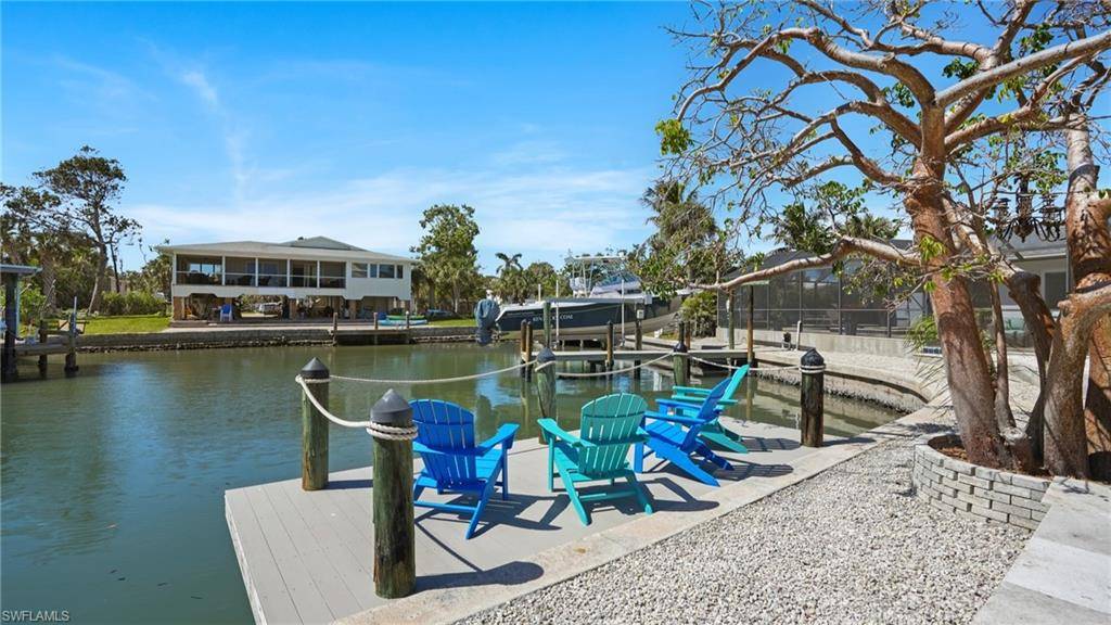 Fort Myers Beach, FL 33931,430 Connecticut ST