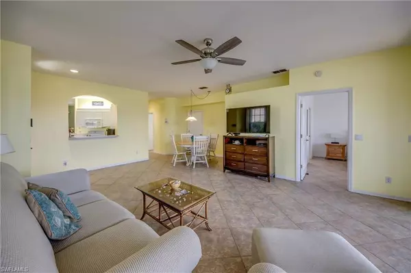 Fort Myers, FL 33919,9321 Alamander CT #204