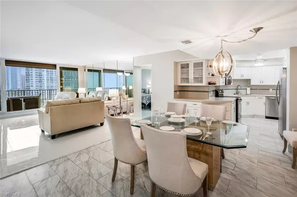 Naples, FL 34103,4005 Gulf Shore BLVD N #805