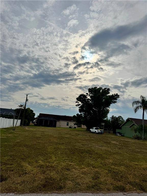 Cape Coral, FL 33991,1707 SW 11th AVE