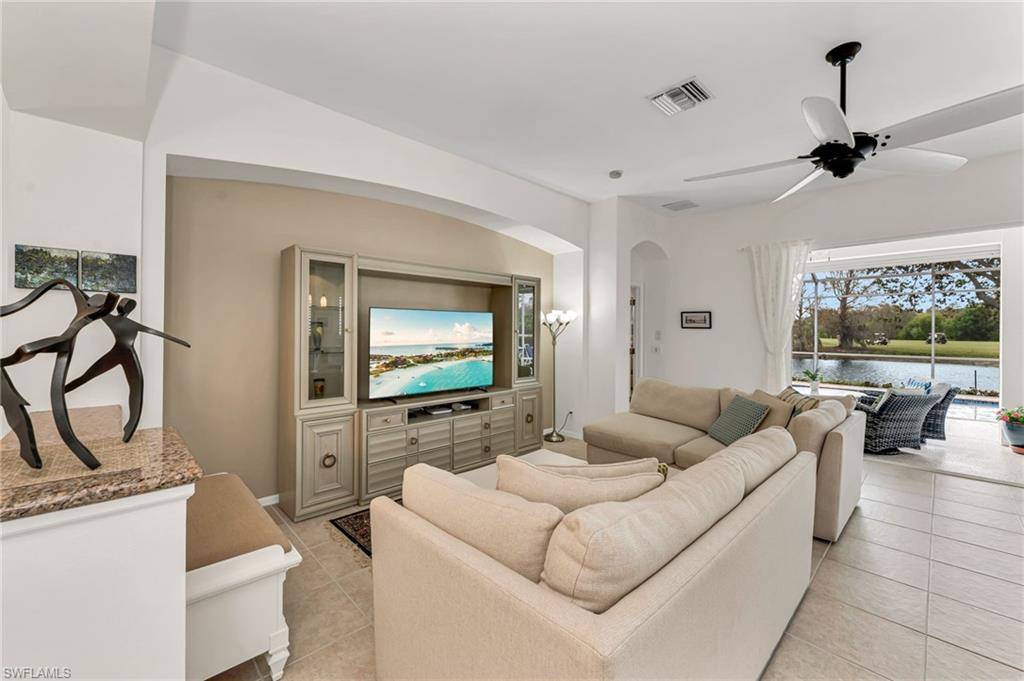 Bonita Springs, FL 34135,28192 Robolini CT