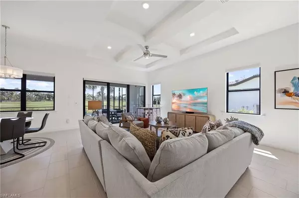 Naples, FL 34120,9268 Cormorant DR