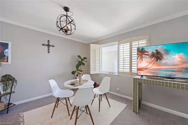 Naples, FL 34102,1950 Gulf Shore BLVD N #204