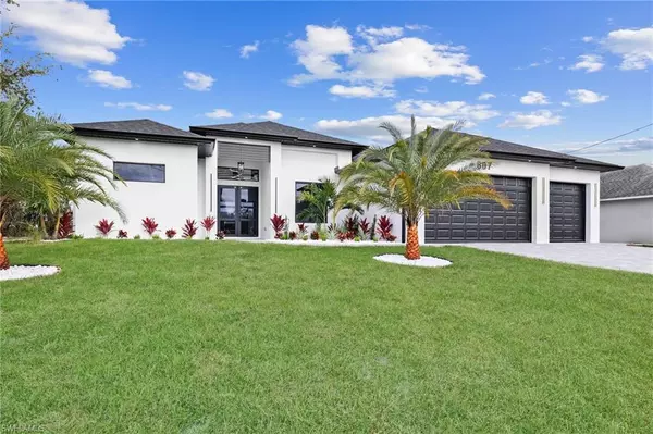 Cape Coral, FL 33991,807 SW 11th CT