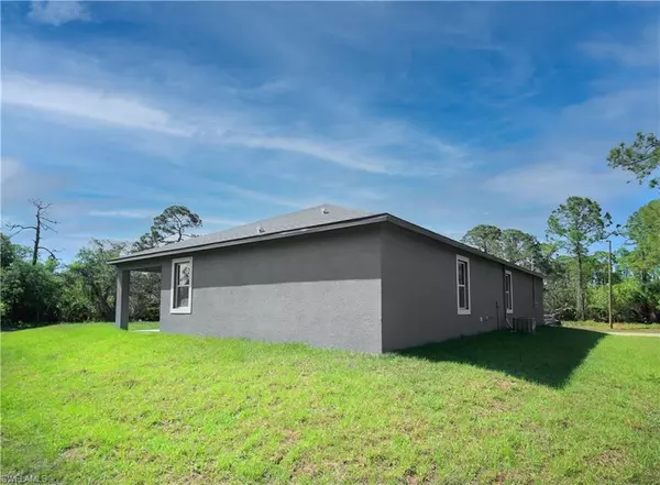 Labelle, FL 33935,8002 MARSH CIR