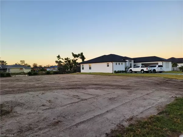 Cape Coral, FL 33909,1906 NE 6th ST