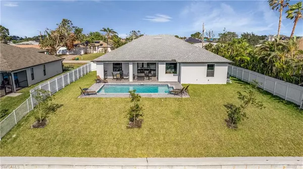 Cape Coral, FL 33990,318 SE 15th TER