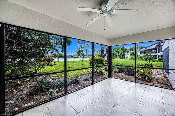 1798 Kings Lake BLVD #104, Naples, FL 34112