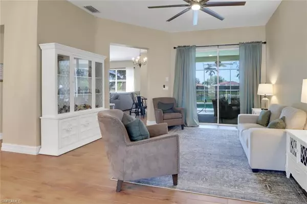 Naples, FL 34120,984 Chesapeake Bay CT