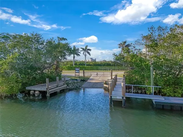 Bonita Springs, FL 34134,89 7th ST