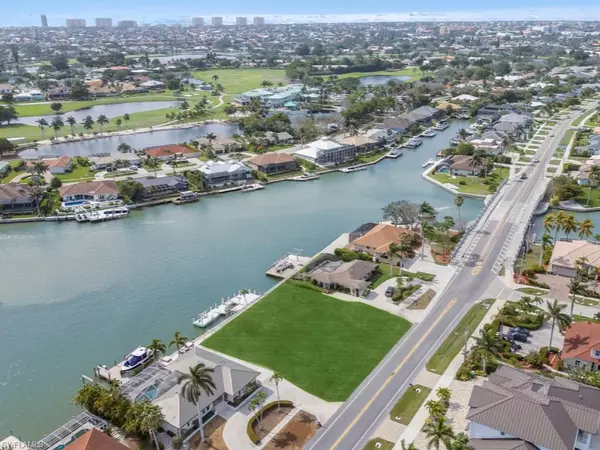 Marco Island, FL 34145,450 N Barfield DR