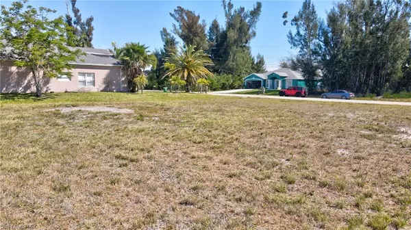 Cape Coral, FL 33991,138 SW 34th AVE