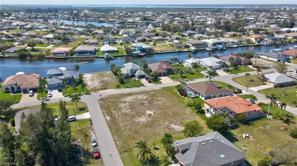 Cape Coral, FL 33991,138 SW 34th AVE