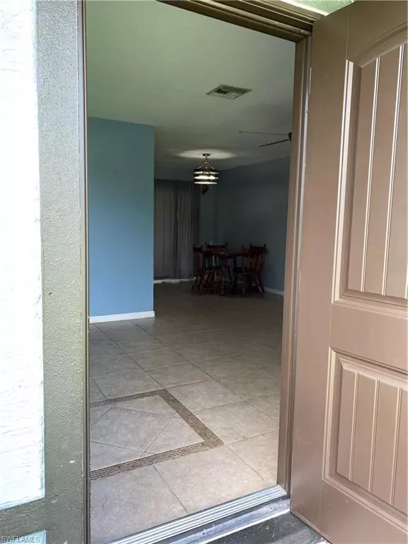 Lehigh Acres, FL 33973,2609 Owen AVE S