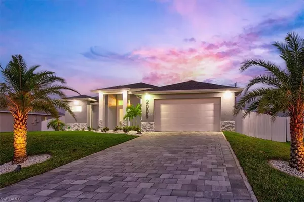 2005 NE 13th PL, Cape Coral, FL 33909