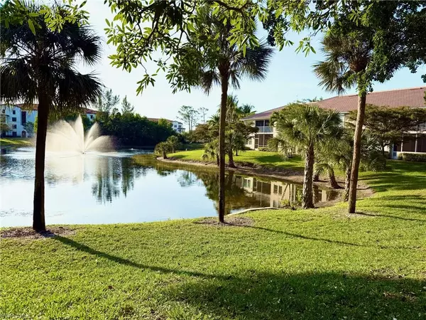 348 Dover PL #C103, Naples, FL 34104