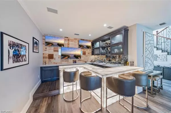 Naples, FL 34102,1435 Osprey AVE