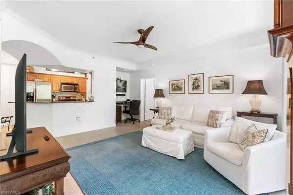 Naples, FL 34105,12975 Positano CIR #302
