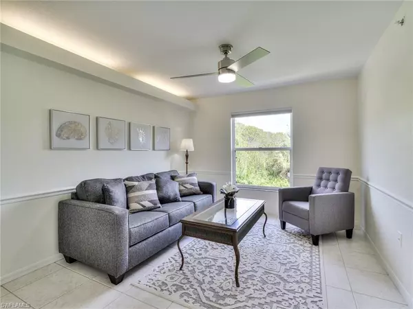 Naples, FL 34110,15425 Cedarwood LN #4