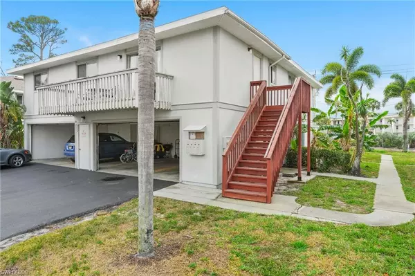 Fort Myers, FL 33907,3326 New South Province BLVD #4