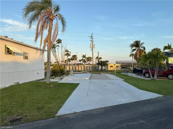 19681 Summerlin #493 RD, Fort Myers, FL 33908