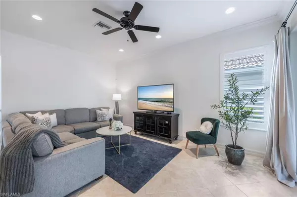 Naples, FL 34119,1905 Isla De Palma CIR