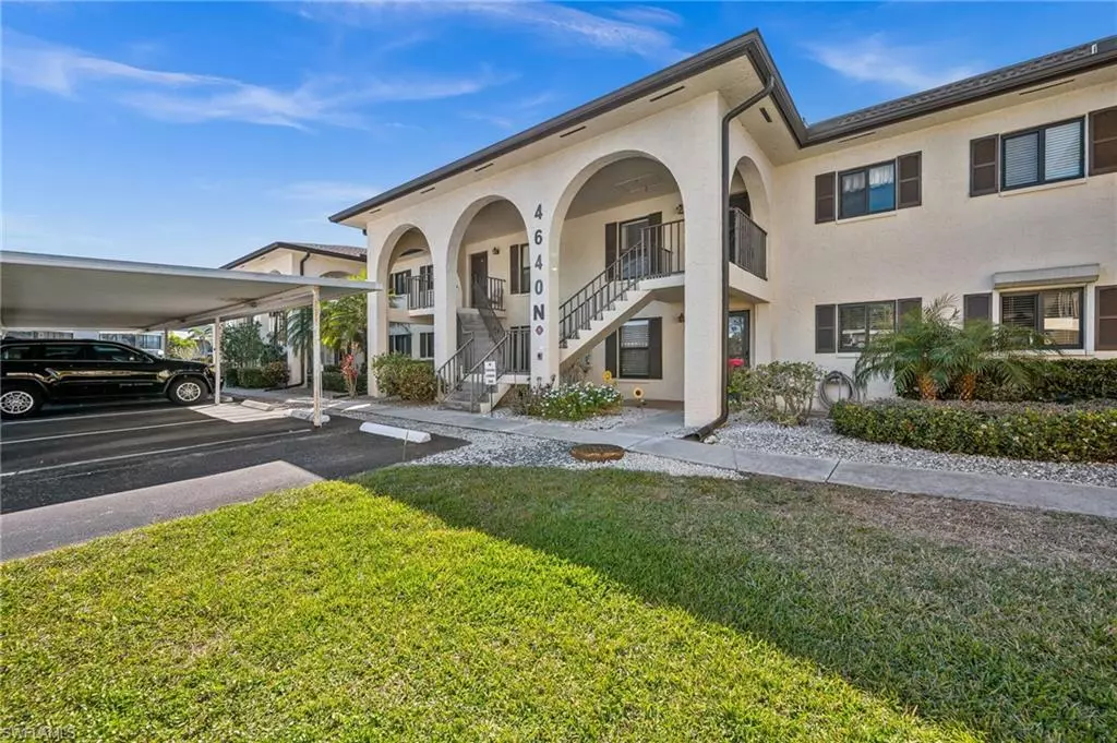 Naples, FL 34112,4640 Chantelle DR #N203