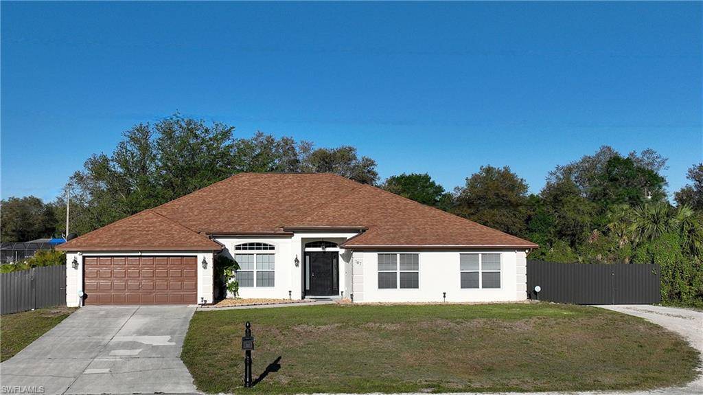 707 Broadway AVE, Lehigh Acres, FL 33972