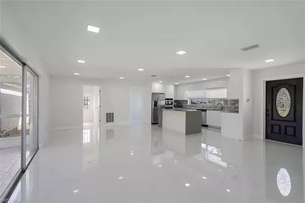 Fort Myers, FL 33905,13880 Lazy LN