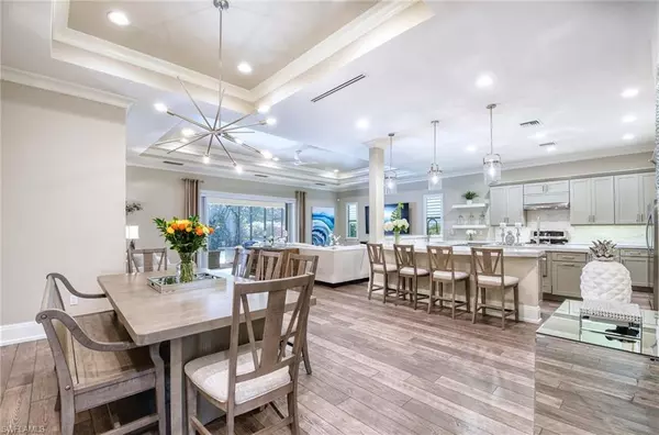 Naples, FL 34105,2867 Coco Lakes DR