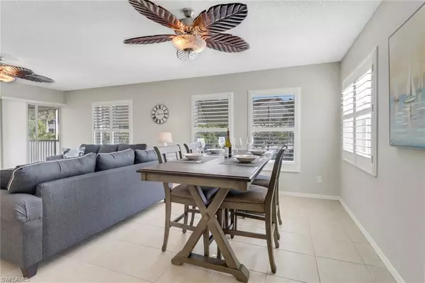 Naples, FL 34110,537 Club Side DR #3-537