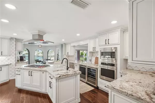 Cape Coral, FL 33914,5330 SW 11th CT