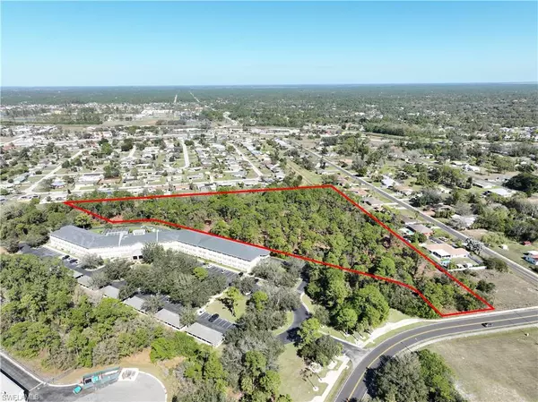 Lehigh Acres, FL 33936,1210 Taylor LN