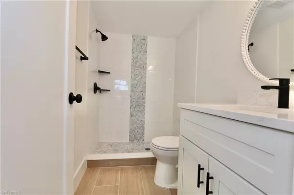 Naples, FL 34102,268 Banyan BLVD #268