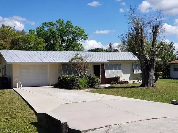 2644 Davis BLVD, Fort Myers, FL 33905